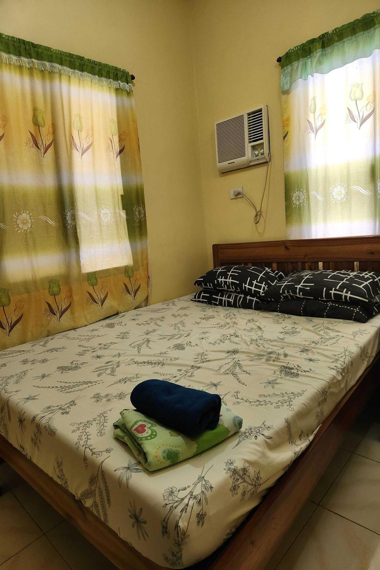 Larosa Hostel Puerto Princesa Εξωτερικό φωτογραφία